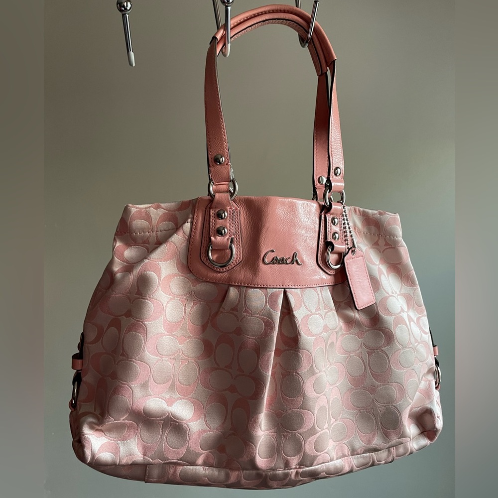 Pink Coach Shoulder/Handbag